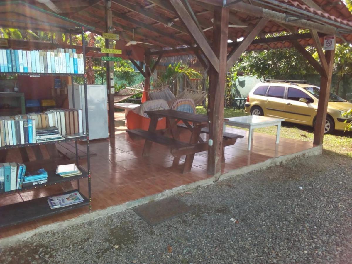 Hotel One Love Puerto Viejo Puerto Viejo de Talamanca Bagian luar foto