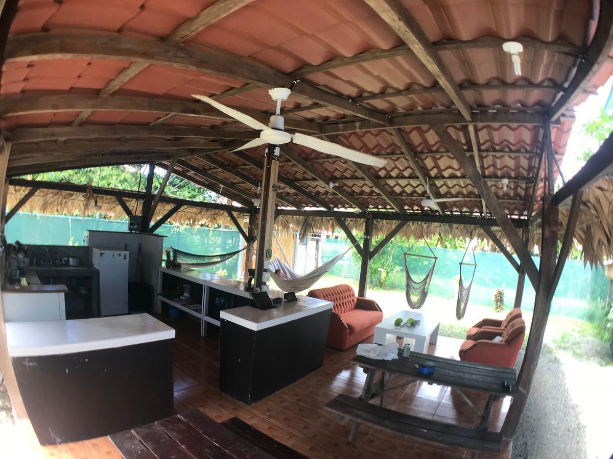 Hotel One Love Puerto Viejo Puerto Viejo de Talamanca Bagian luar foto