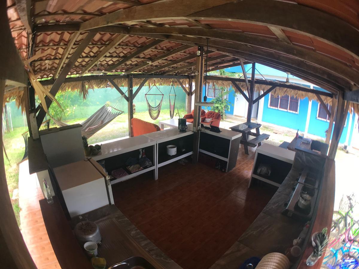 Hotel One Love Puerto Viejo Puerto Viejo de Talamanca Bagian luar foto
