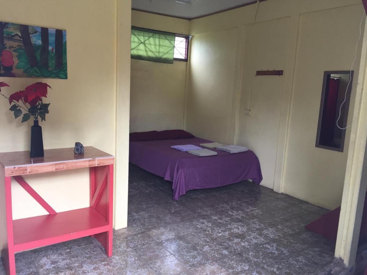 Hotel One Love Puerto Viejo Puerto Viejo de Talamanca Bagian luar foto